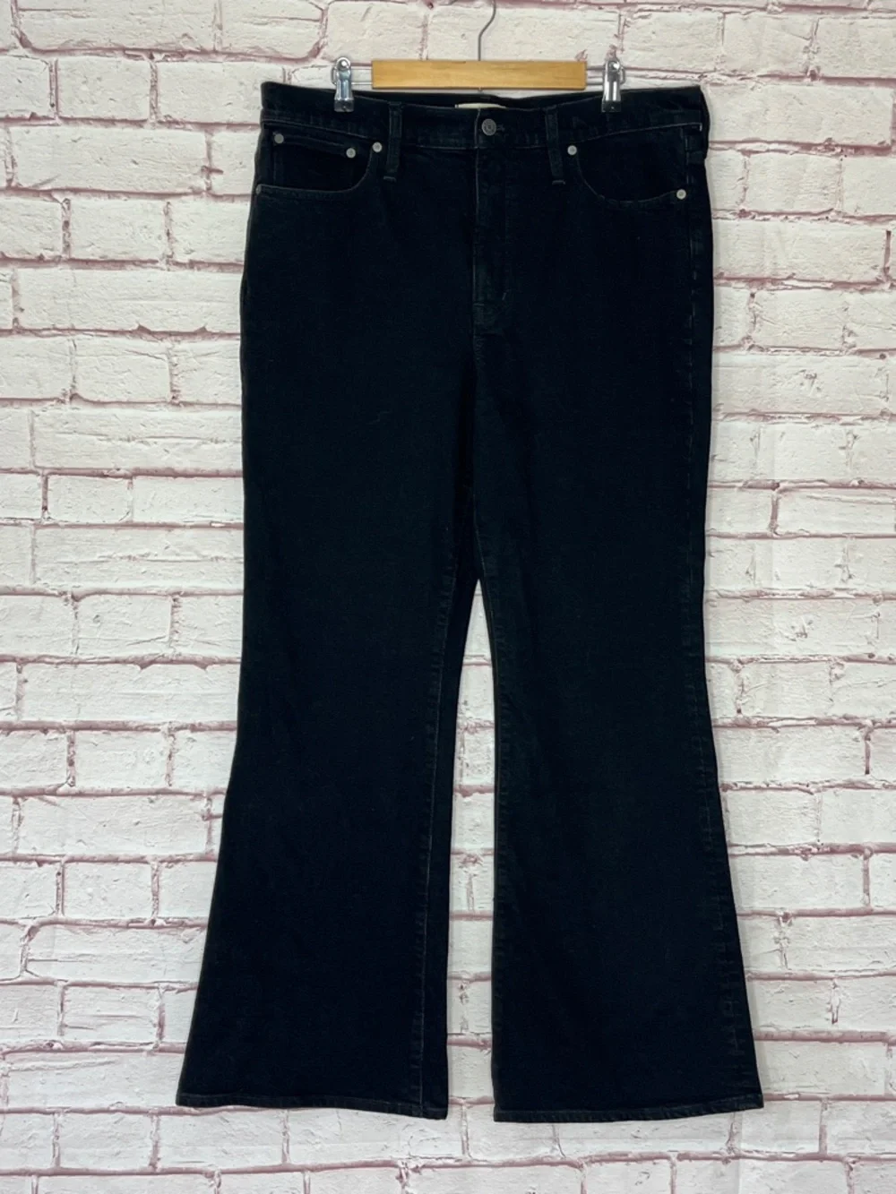 Madewell Black The Perfect Vintage Flare Jean in Sherborn Wash Size 32 Like New